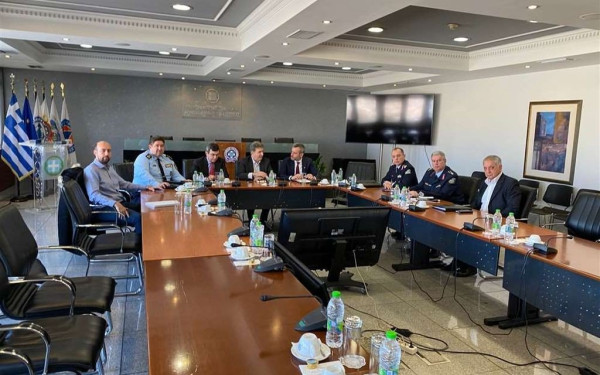 Μνημόνιο συνεργασίας συμφώνησαν να υπογράψουν Χρυσοχοΐδης- Ζέρβας 