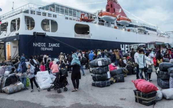 Κατατέθηκε στη Βουλή το νομοσχέδιο που αλλάζει τις θαλάσσιες μεταφορές και τα δικαιώματα εργαζομένων και επιβατών