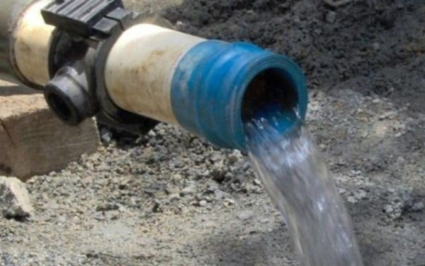 Βυτία για απάντληση υδάτων, αντλία αναρρόφησης και απολυμαντικά μέσα για το νερό έστειλε στη Θεσσαλία η ΕΥΑΘ