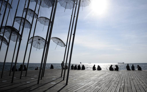 Θεσσαλονίκη: Πάνε Αθήνα οι Ομπρέλες Ζογγολόπουλου - Δείτε βίντεο