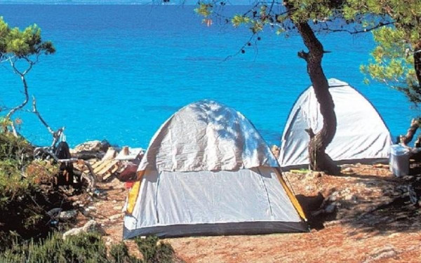 Κατά τoυ ελεύθερου κάμπινγκ ο Δήμος Σαμοθράκης