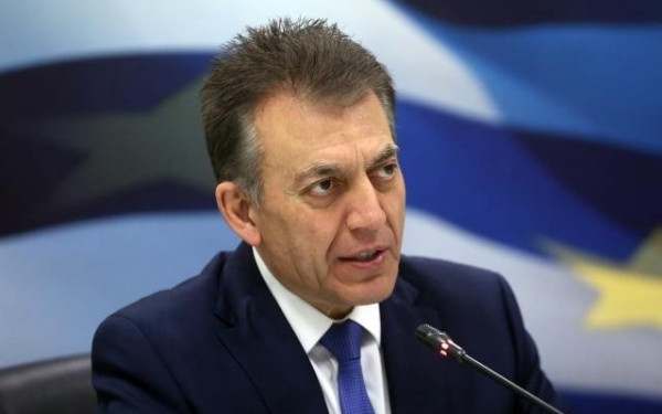 Βρούτσης: «Πάνω από 400 σωματεία έχουν γραφτεί στο e-kouros που άνοιξε σήμερα»