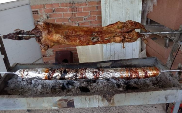 Πάσχα: Προσοχή στα μεγάλα γεύματα - Οι κίνδυνοι για την καρδιά μας