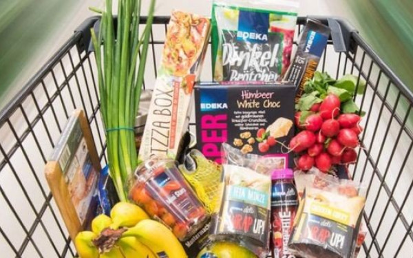 Λιανεμπόριο τροφίμων: Οι ευρωπαίοι καταναλωτές αναζητούν τις προσφορές - Το 53% σχεδιάζει να κάνει οικονομία στα τρόφιμα