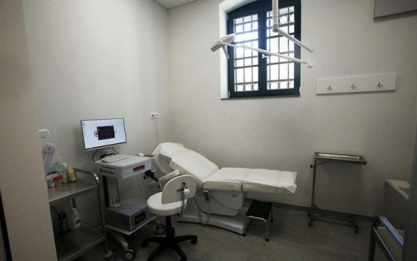 Ιατρικός Σύλλογος Θεσσαλονίκης: Ζητά να γίνουν τα πρώτα βήματα στην κανονικότητα ιατρείων - εργαστηρίων