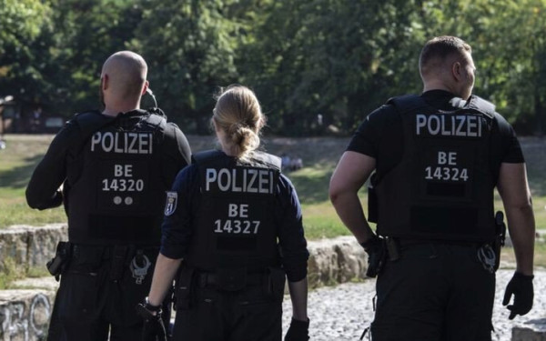 Γερμανία: Αξιωματικός κατασκόπευε υπέρ της Ρωσίας με αντάλλαγμα προσκλήσεις για εκδηλώσεις