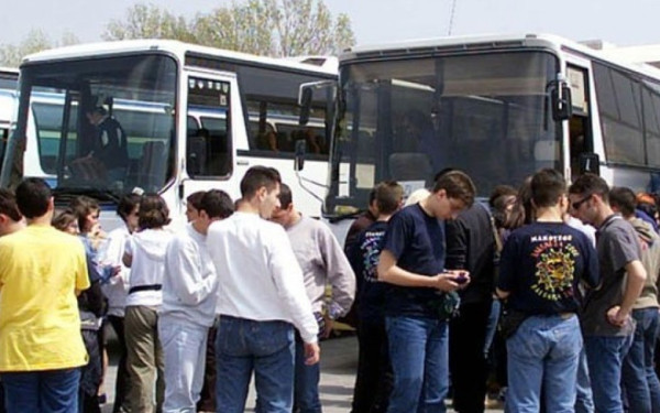 Θεσσαλονίκη: Αγώνας για να βρεθεί άμεσα λύση για τη μεταφορά των μαθητών