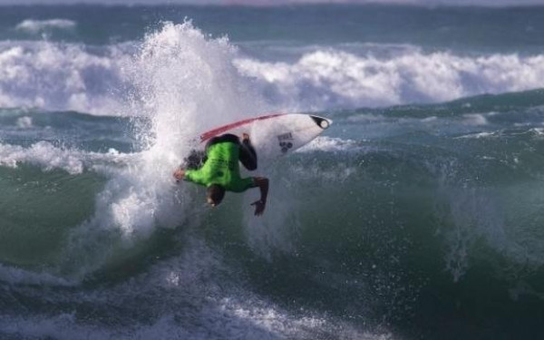 Νεκρός εντοπίστηκε ο 42χρονος σέρφερ που αγνοούνταν στην Πάρο