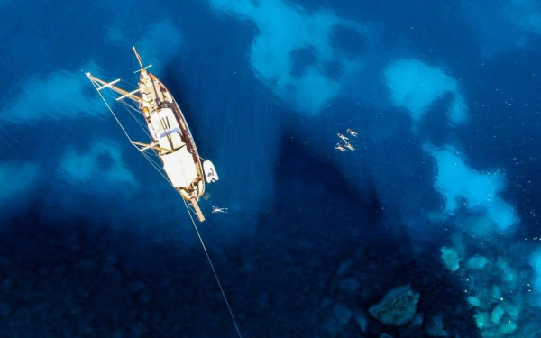 Ιταλία: Ενας νεκρός και έξι αγνοούμενοι, ο νεότερος απολογισμός από την βύθιση του ιστιοφόρου γιοτ