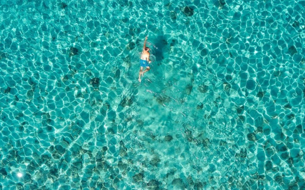 Χαλκιδική: 48χρονος τραυματίστηκε την ώρα που βρισκόταν στη θάλασσα με την κόρη του