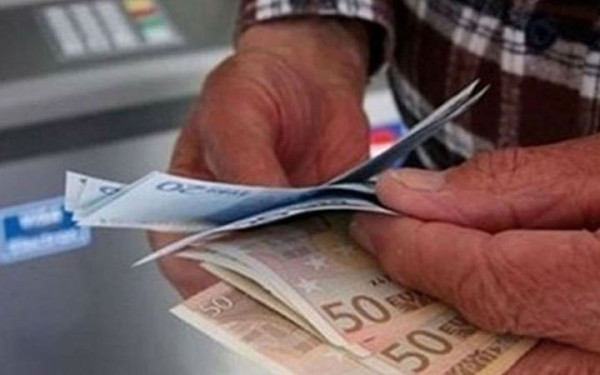 Από την Παρασκευή ξεκινά η καταβολή των συντάξεων από e-ΕΦΚΑ και ΔΥΠΑ