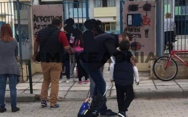 Να ανοίξουν τα σχολεία και στις «κόκκινες» περιοχές πρότειναν οι λοιμωξιολόγοι