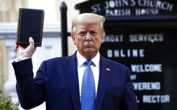 Ο Τραμπ βλέπει... εμβόλιο κατά του κορονοϊού πριν τις 3 Νοεμβρίου