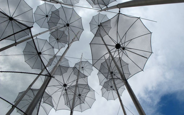 Καιρός: Σαββατοκύριακο με συννεφιά και πιθανές βροχές - Πώς θα κυλήσει η Μ. Εβδομάδα