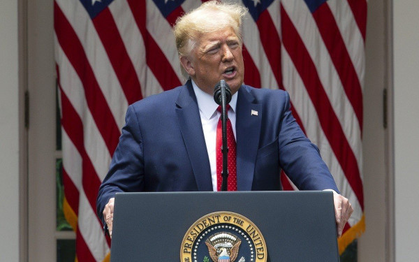 Τραμπ: Τα σχολεία πρέπει να ανοίξουν το φθινόπωρο παρά την πανδημία