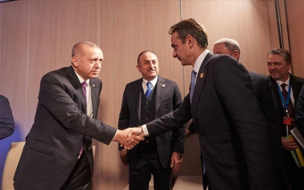 Και όμως, «μετα-κινούνται» οι ηγέτες Ελλάδας και Τουρκίας