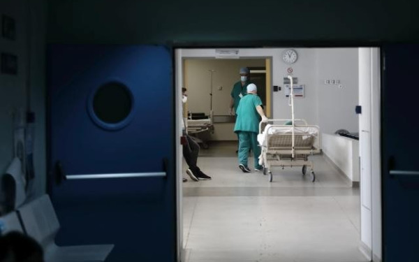 Κορονοϊός: Γέμισαν τα νοσοκομεία στη Θεσσαλονίκη