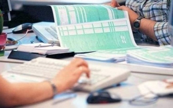 Φορολογικές δηλώσεις: Οδηγός υποβολής βήμα-βήμα, προθεσμίες και πώς θα κερδίσετε έκπτωση έως 4%