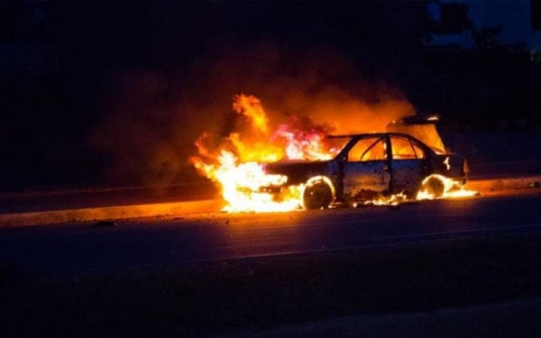Τριανδρία: «Λαμπάδιασε» αυτοκίνητο κοντά στον Περιφερειακό