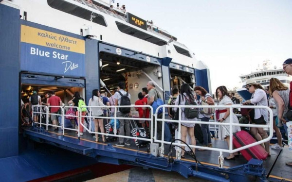 Νέα ψηφιακή πύλη για τους επιβάτες στις θαλάσσιες συγκοινωνίες