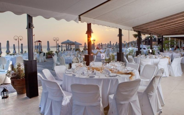 ΑΑΔΕ: «Σαφάρι» ελέγχων σε αίθουσες εκδηλώσεων σε όλη την Ελλάδα - 9 λουκέτα και 61% παραβατικότητα