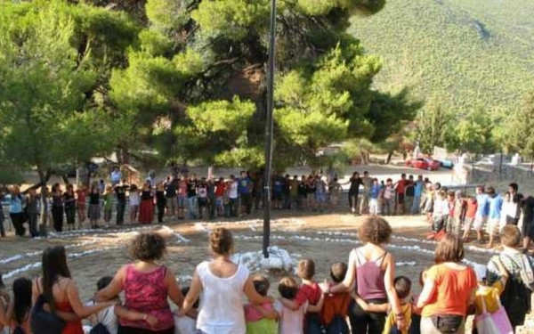 Ξεκινούν σήμερα οι αιτήσεις για τις παιδικές κατασκηνώσεις ΕΦΚΑ