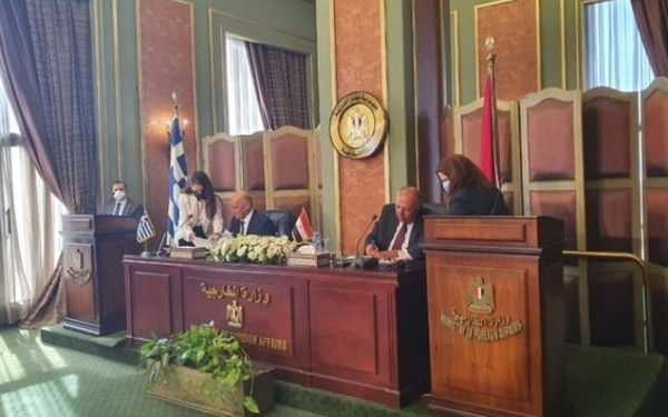 Υπεγράφη συμφωνία για ΑΟΖ Ελλάδας-Αιγύπτου (βίντεο)