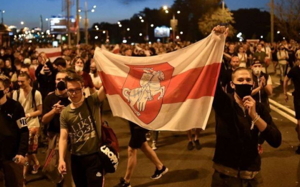 Λευκορωσία: Διαδηλωτής σκοτώθηκε όταν εξερράγη στα χέρια του αυτοσχέδιος εκρηκτικός μηχανισμός
