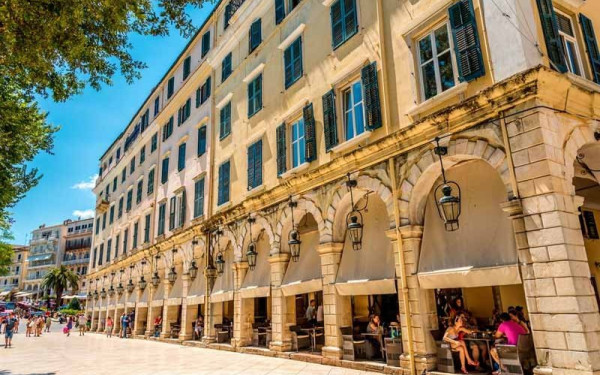 Μπλακ άουτ από χθες στην Κέρκυρα: Στο σκοτάδι η πόλη και τα προάστια