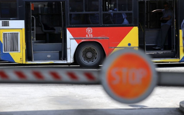 Θεσσαλονίκη: Άσκηση ετοιμότητας για φωτιά ο «συναγερμός» στο αμαξοστάσιο του ΟΑΣΘ στον Φοίνικα