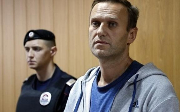 Ρωσία: Ο φυλακισμένος Ναβάλνι στέλνει μήνυμα αγάπης στη σύζυγό του ένα χρόνο αφού την είδε τελευταία φορά (φωτ.)