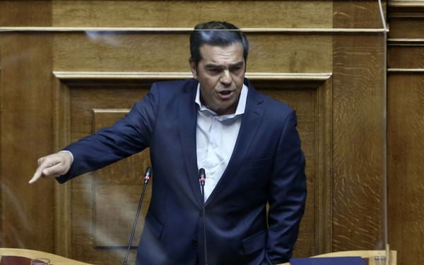 Αναστολή των αλλαγών στις πανελλαδικές ζητά ο Αλ. Τσίπρας με επίκαιρη ερώτηση στον πρωθυπουργό