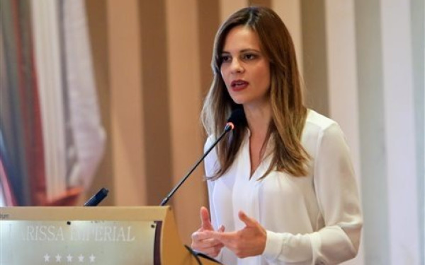 Ε. Αχτσιόγλου: Σαφής και κατηγορηματική η θέση μας στα ζητήματα έμφυλης βίας