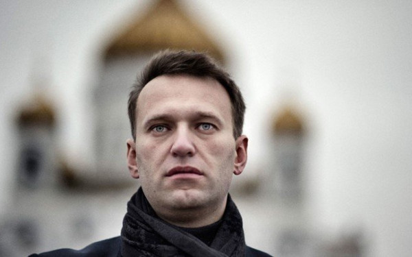 Το Κίεβο και τον Ναβάλνι κατηγορεί η Μόσχα για την επίθεση που σκότωσε τον μπλόγκερ Βλάντλεν Τατάρσκι