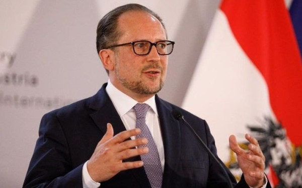 Αυστρία: Ο ΥΠΕΞ Σάλενμπεργκ αναλαμβάνει υπηρεσιακός καγκελάριος