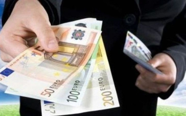 Δεινοπάθησε από τους τοκογλύφους του Πανοράματος ο 23χρονος -«Του δάνεισα και εξαφανίστηκε», λέει ο κατηγορούμενος (βίντεο)
