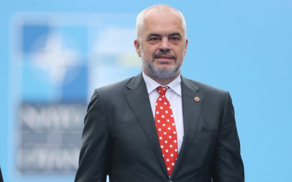 Ε. Ράμα: "Οι ελλονοαλβανικές σχέσεις μπορούν να γίνουν από καλές καλύτερες" 