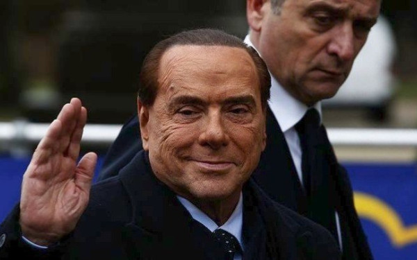 Η Ουκρανία κατηγορεί τον Μπερλουσκόνι ότι «διαδίδει τη ρωσική προπαγάνδα»