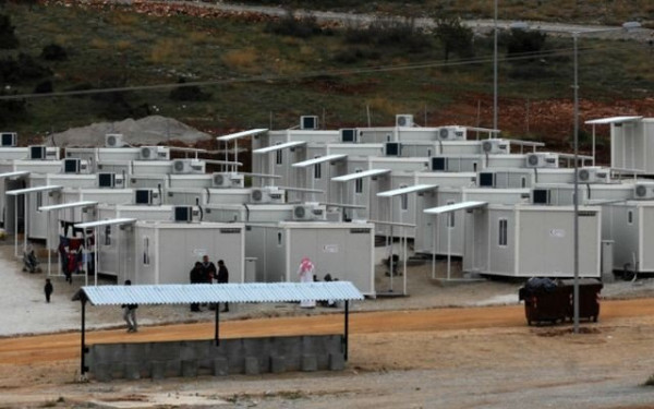 Politico: Στο μικροσκόπιο της Ευρωπαϊκής Εισαγγελίας έργα 11 εκατ. ευρώ για δομές μεταναστών στην Ελλάδα