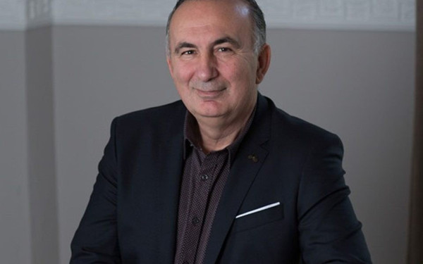 Λίλτσης: "Η διοίκηση του… και πέντε διαφημίζει μειώσεις... του πεντάλεπτου"