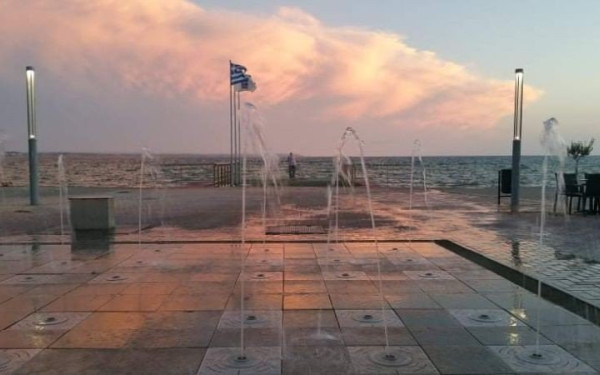 Η 2η Γιορτή Νέων Καλλιτεχνών στην Κεντρική Πλατεία Νέων Μουδανιών 