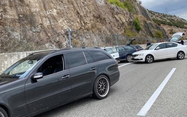 Φλώρινα: 40χρονος πιάστηκε να μεταφέρει έναν 39χρονο χωρίς άδεια παραμονής στη χώρα