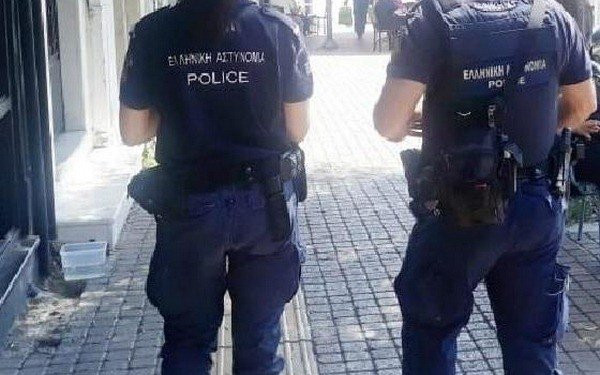 Ξεπέρασαν τις 1.500 οι παραβιάσεις των μέτρων προστασίας από τον νέο κορονοϊό την Κυριακή
