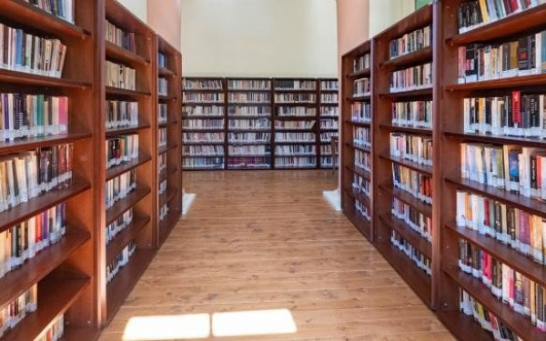Αγγλία: Βιβλιοθήκες δεν θα επιβάλλουν πρόστιμα για να επιστραφούν 22.000 βιβλία