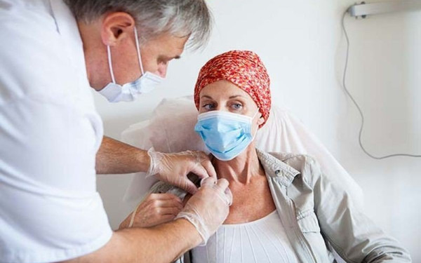 Νέα ογκολογικά φάρμακα: Σχεδόν δύο χρόνια αναμονής για τους καρκινοπαθείς στην Ελλάδα