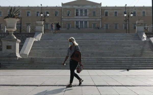 Γενικό lockdown ανακοινώνουν στις 12:00 Μητσοτάκης – Τσιόδρας
