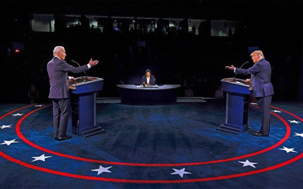 ΗΠΑ: Φωτιά στην αντιπαράθεση - «Συμμορία και φασίστες» λέει ο Τραμπ, «απειλεί τη Δημοκρατία» απαντά ο Μπάιντεν