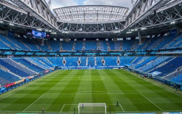 Ανησυχία και νέα μέτρα κατά της πανδημίας στην Αγία Πετρούπολη