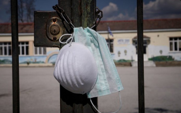 ΚΚΕ: «Τρύπα στο νερό» το κλείσιμο των σχολείων, αν δεν παρθούν έκτακτα μέτρα