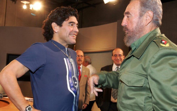 Ο Μαραντόνα "έφυγε" την ίδια ημερομηνία με Τζορτζ Μπεστ και Φιντέλ Κάστρο